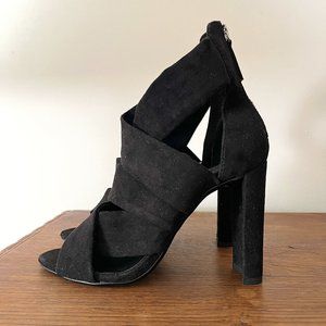 NWOT Zara Strappy Heels